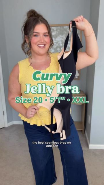 The best curvy girl approved jelly bras from Amazon 👀🙌🏼 Deep v style is my everyday fave + the mesh crossover is my comfy date night option! Comment “NEED” for links 🔗 #amazonfashionfinds #jellybra #vertviepartner  #wirelessbra #plussizefashion
